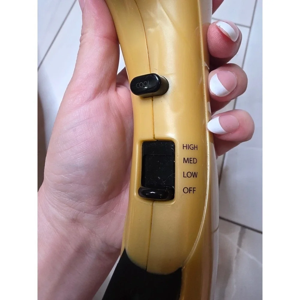 Andis HS-2 Hair Dryer 1875W‎ Handheld Yellow Dual Voltage High Med Low Cool Shot